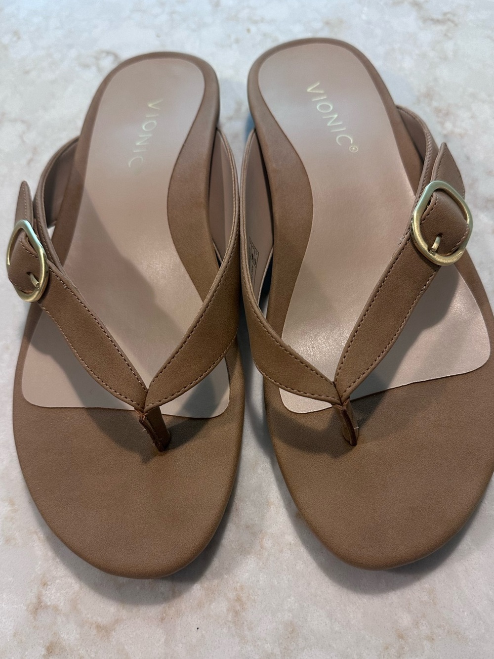 Vionic Ginny flip flop
